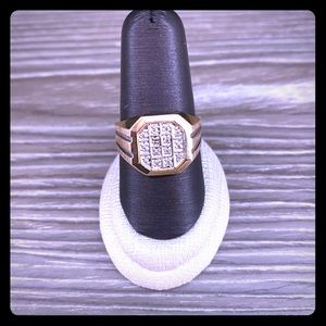 Men’s 10KT YG Diamond Ring